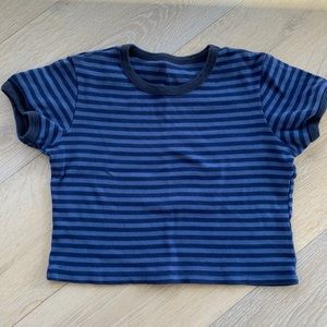 Brandy Melville cropped baby tee